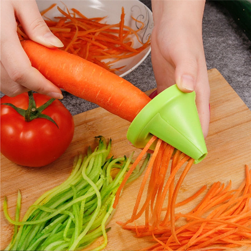 Kitchen Spiral Peeler/Shredder for Carrots, Potatos, Vegetables - TheBlueMall